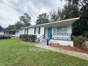 Building Photo - 4920 Gardiner Dr