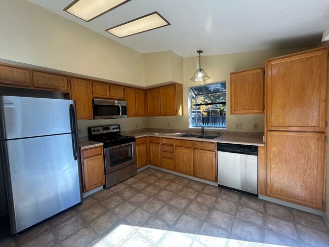 Building Photo - Beautiful Home in Northwest Reno