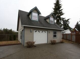 Building Photo - STATUS: AVAILABLE |R188| $2500