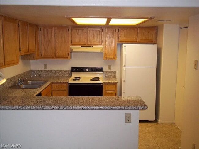 Building Photo - 3450 Erva St