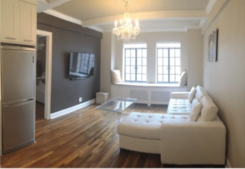 Living Room - 5 Tudor City Pl