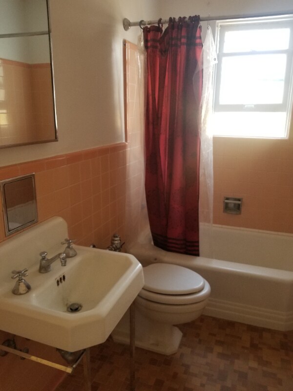 Primary Photo - 19 State St