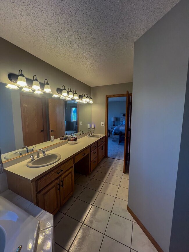 Foto del edificio - Single Family Home in Moorhead!