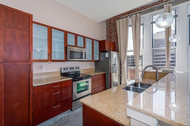 Foto del edificio - 1136 Washington Ave