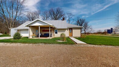 Building Photo - 7593 Town Line Rd