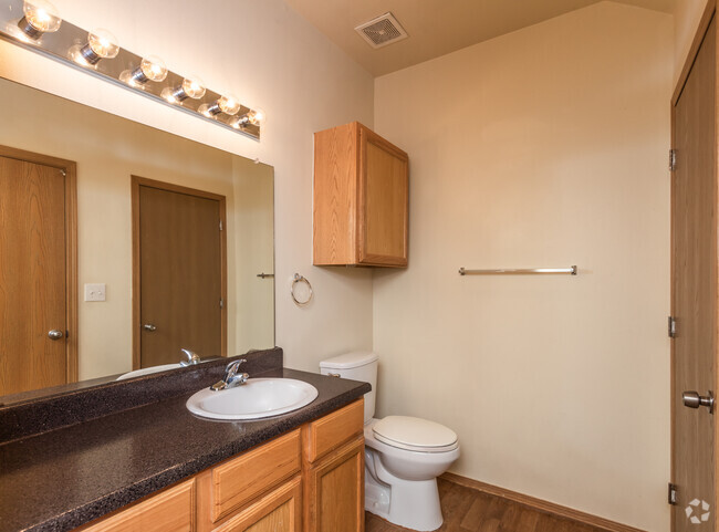 2BR, 1.5BA - 1043SF "Topaz" Half-Bath - Stone Creek Village