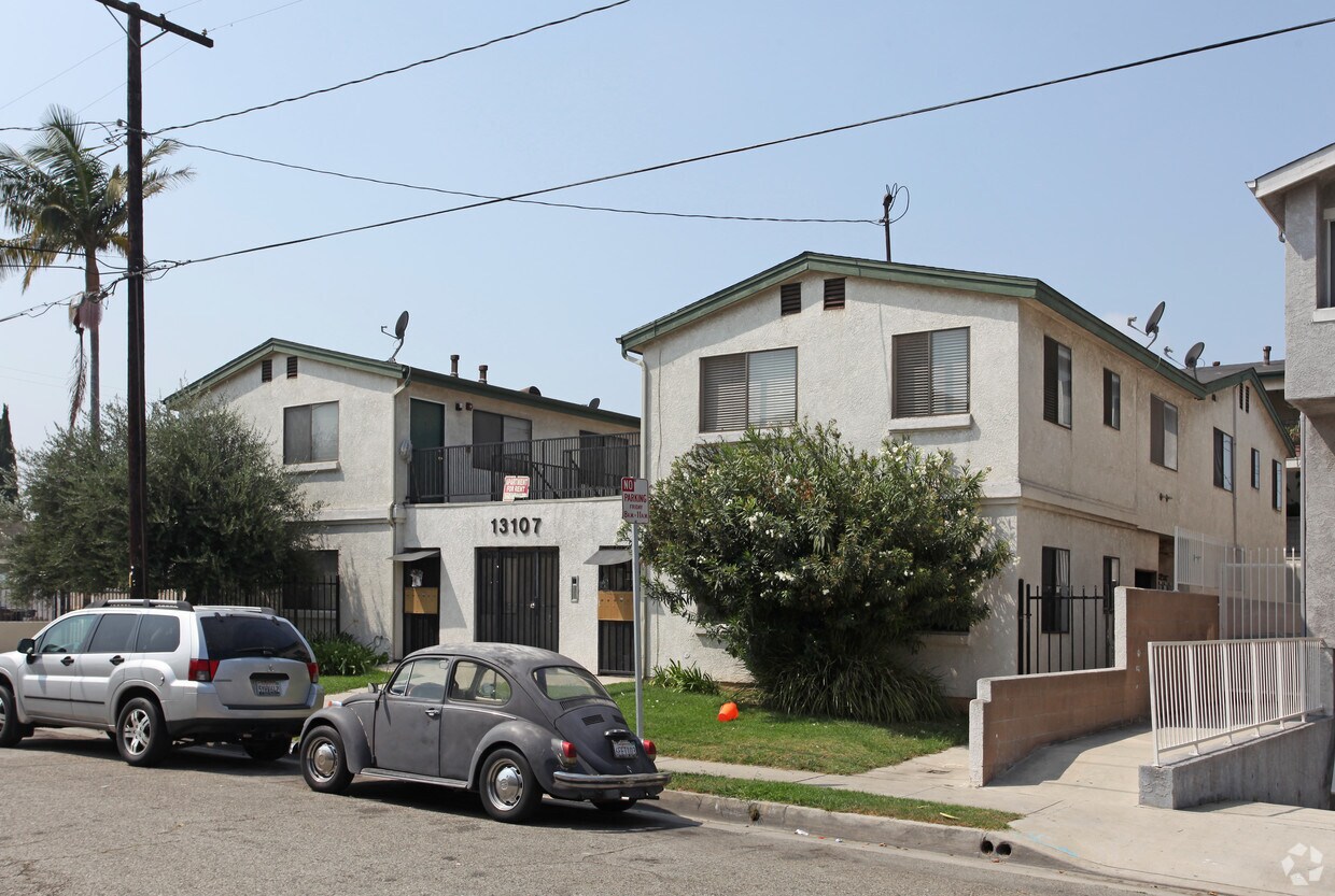 Foto del edificio - Florwood Apartments