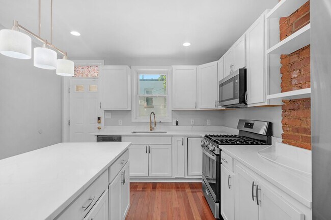 Foto del edificio - 2815 Orleans St