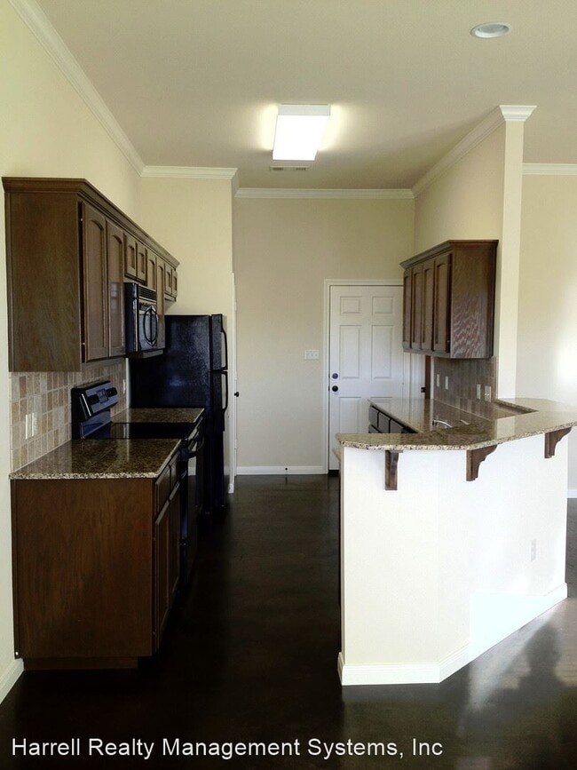Building Photo - 2 br, 2 bath House - 625 Monticello Circle