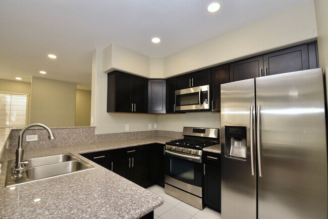 Foto del edificio - UPGRADED LOVELY 2 BED 2 BATH CONDO AT VISTANA