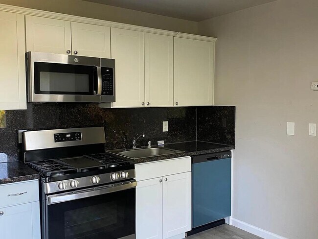 Foto del edificio - 1614 63rd St