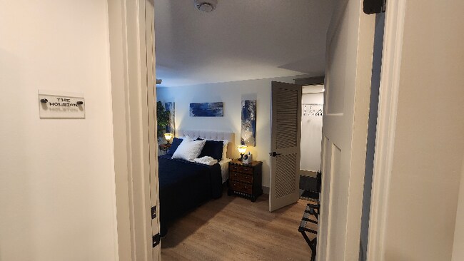 Foto del edificio - 1704 S Forest Dr