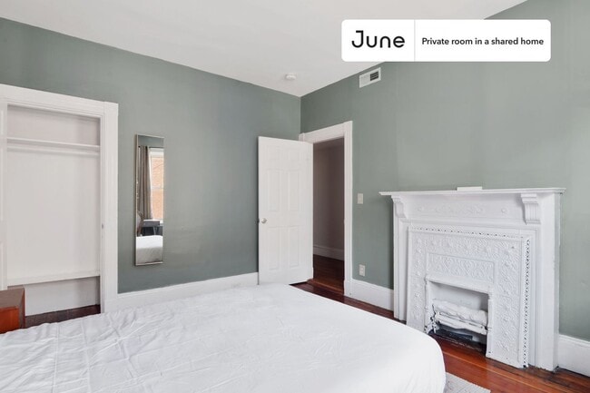 Photo - Room in Shared 7 bed/2 bath home in Allston