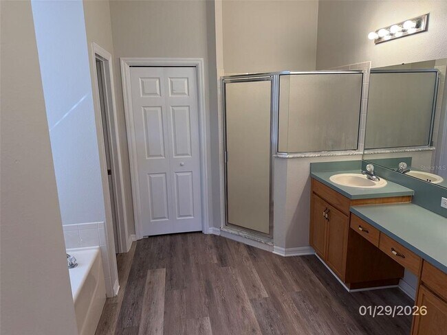 Foto del edificio - 2611 Vinedale Ave