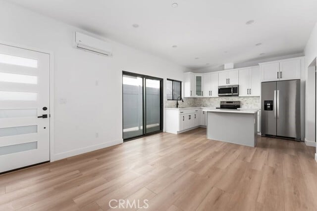 Foto del edificio - 19952 Archwood St