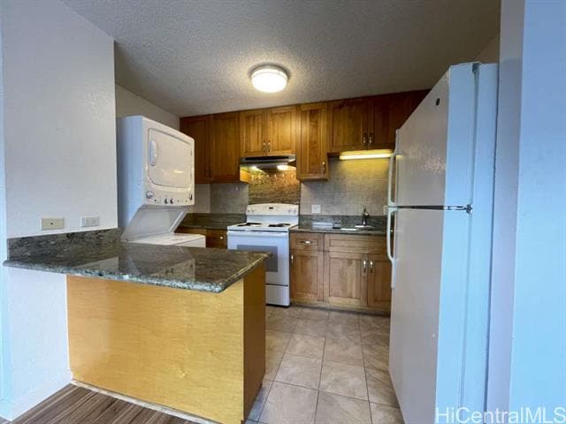 Building Photo - 47-420-420 Hui Iwa St