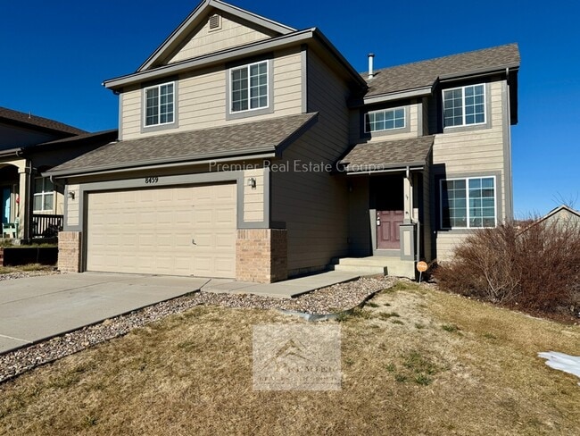 Building Photo - 8459 Meadowcrest Dr