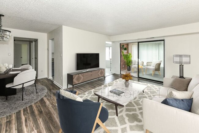 Building Photo - 10204 Bushman Dr