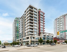 Building Photo - 1788 Ontario St