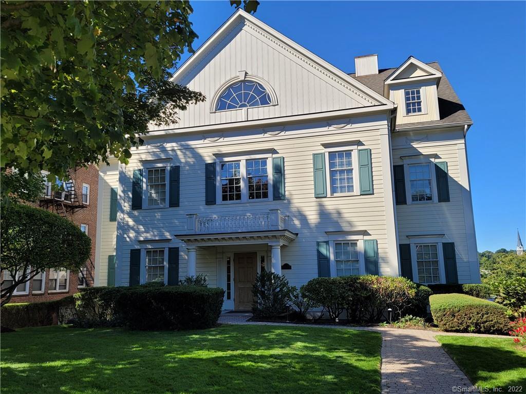 128 East Ave Unit 1, Norwalk, CT 06851 Room for Rent in Norwalk, CT