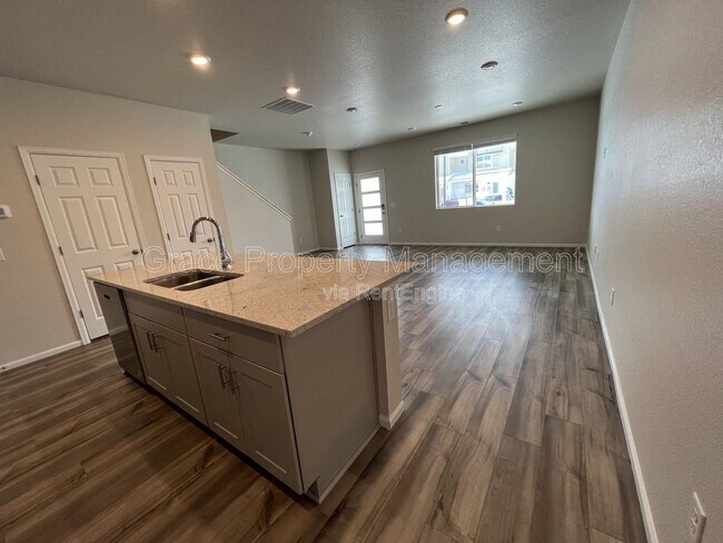 Foto del edificio - 12232 Creamery St