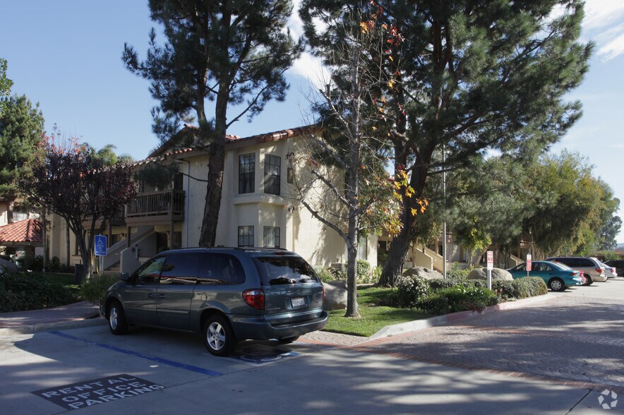 Victoria Springs Senior Community 55+ Rentals Riverside, CA