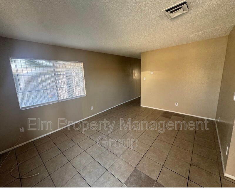 Foto del edificio - 2505 Cedar Ave