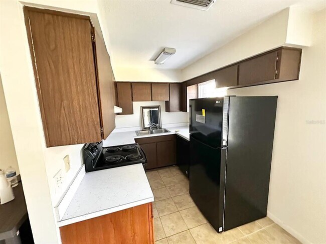 Foto del edificio - 838 E Indiana Ave