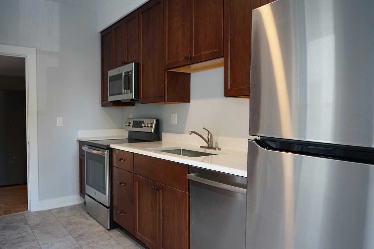 Foto principal - 333 E Jefferson St