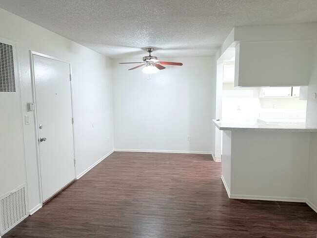 Foto del interior - 171 Mariposa Apartments