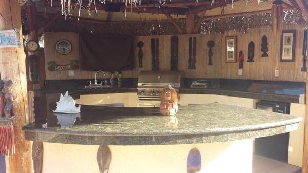 Foto del edificio - 9017 Bellis Ln