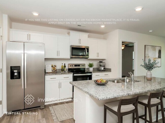 Building Photo - 127 Cassius Dr