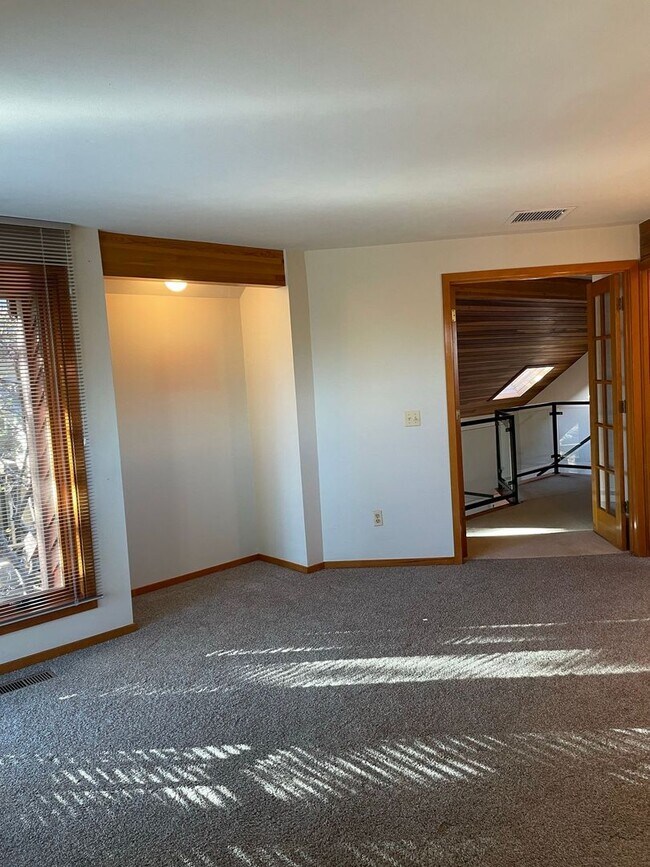 Foto del edificio - 1996 Hardscrabble Pl