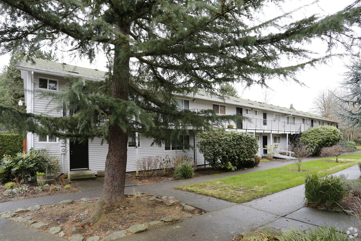 Building Photo - Capitol Hill Condominiums