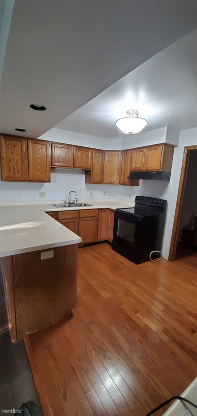 Primary Photo - 3 br, 2 bath Duplex - 1817 Buchanan St