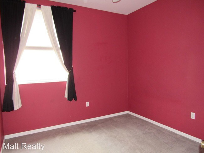 Building Photo - 15409 Bellamar Cir