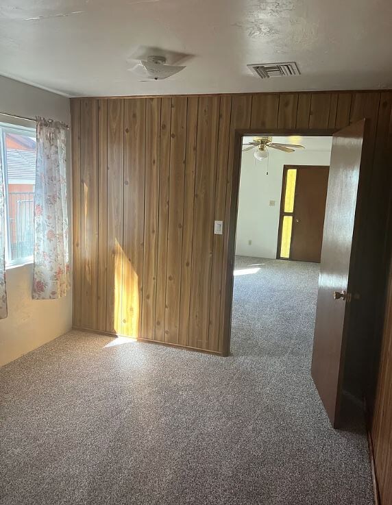 Building Photo - 2718 E 18th St