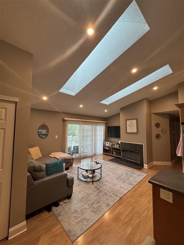 Foto del edificio - 268 Kempsey Dr