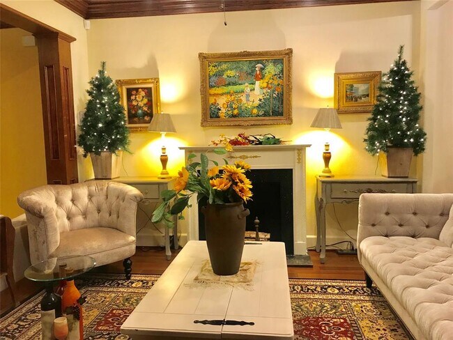 Foto del edificio - 732 Yale St