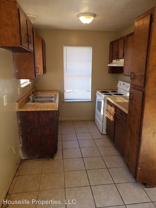 2519 Llewellyn Dr, Alexandria, LA 71301 Room for Rent in Alexandria