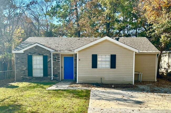 Building Photo - 306 N 40th Ave