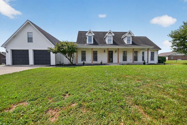 Foto del edificio - 305 Autumn Ridge Dr