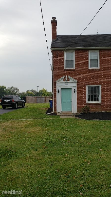 Building Photo - 2 br, 1 bath Townhome - 858 Eden Road