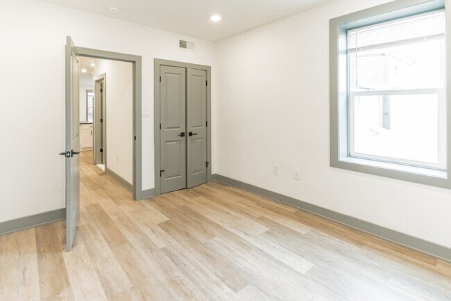 Foto del edificio - 4840 Umbria St