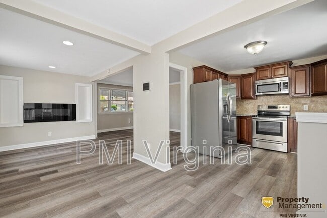 Foto del edificio - 8459 Primrose St