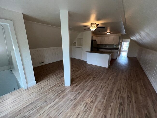 Building Photo - 785 N Montello St