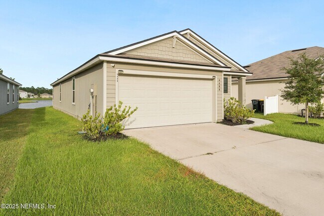 Foto del edificio - 6488 Bucking Bronco Dr