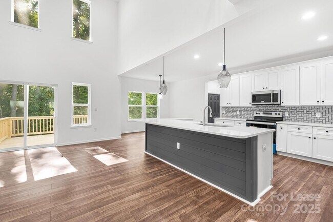 Foto del edificio - 114 Cotswold Ct