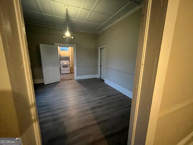 Foto del edificio - 910 Truitt Ave