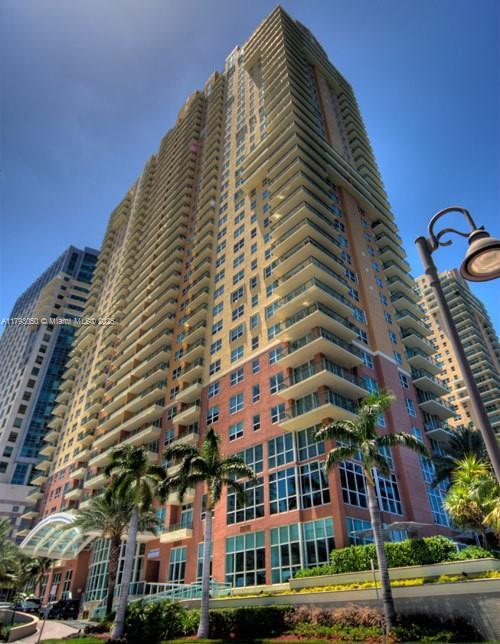 Foto del edificio - 1155 Brickell Bay Dr